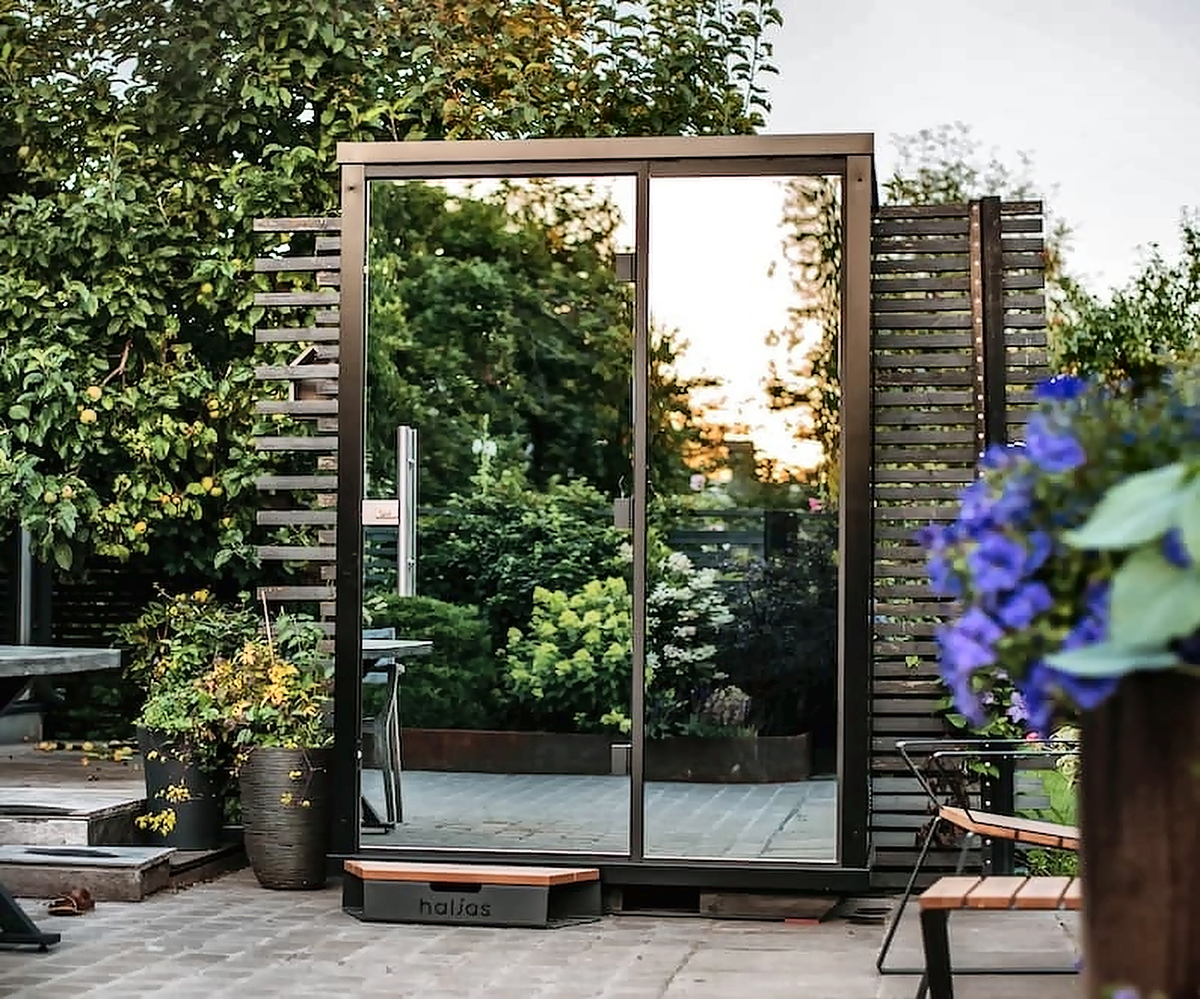 2 Person Compact Outdoor Sauna with Mirror-Glass Facade