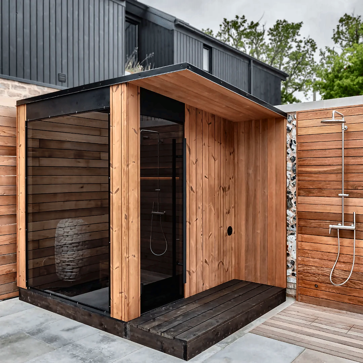 Nordic Outdoor Sauna — 3–4 Person Thermo Pine