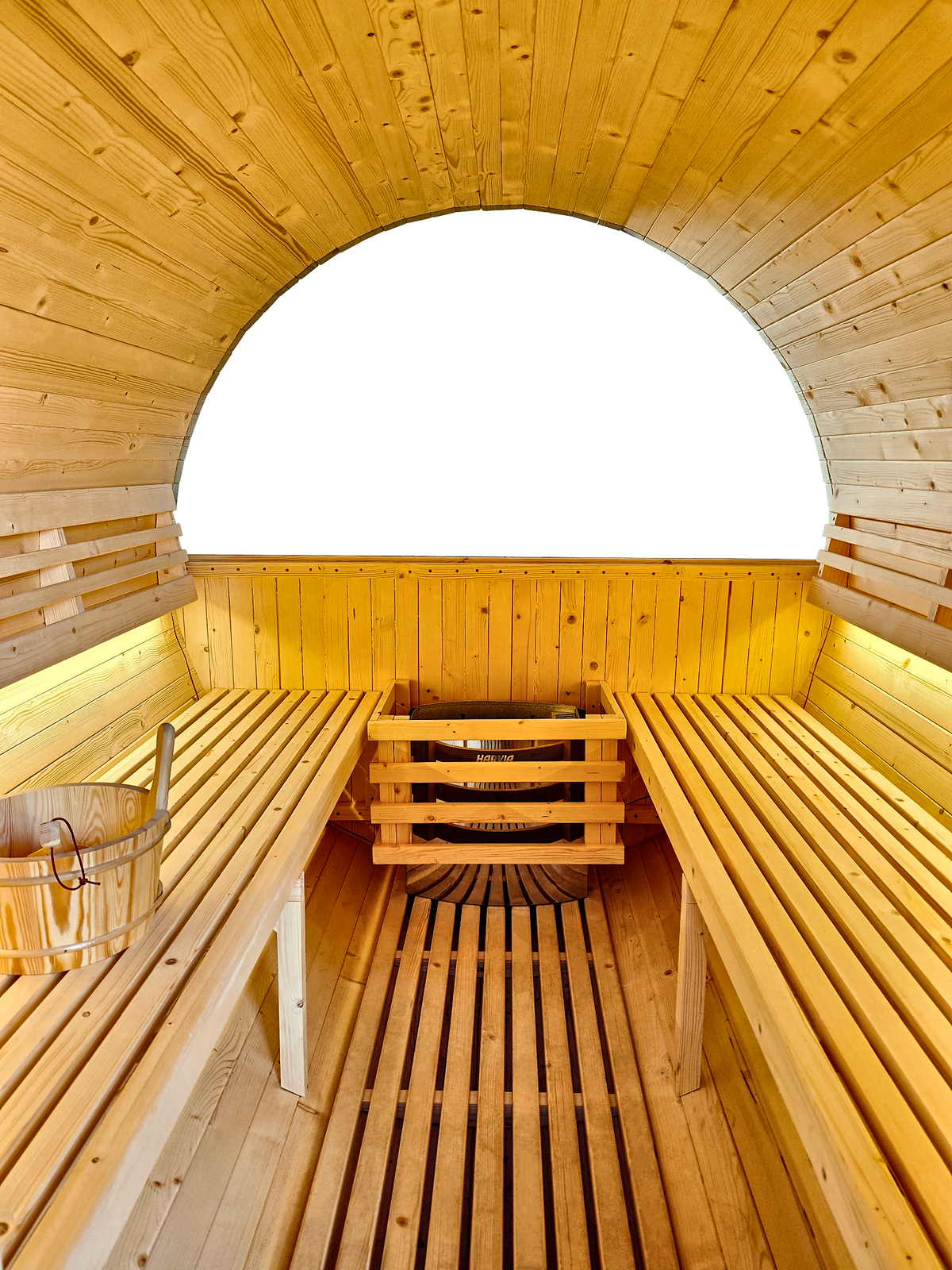 Luxury Barrel Sauna — 6 Person Traditional Outdoor Sauna