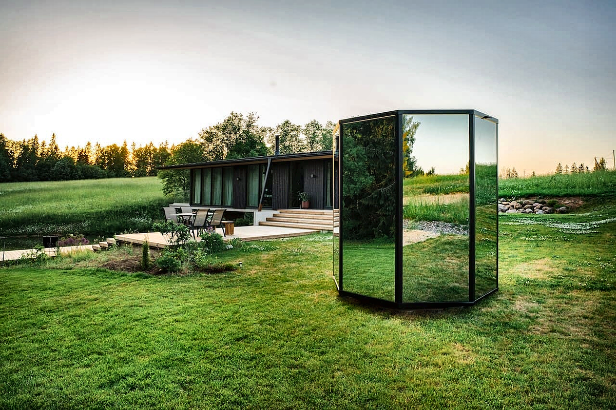 7 Person Panoramic Octagonal Outdoor Sauna