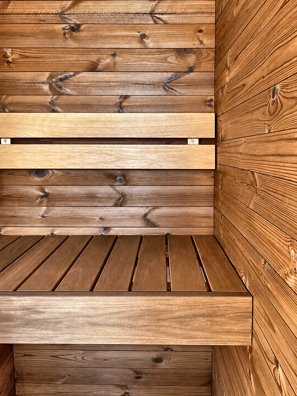 Compact Indoor Traditional Sauna with Thermo Pine Walls