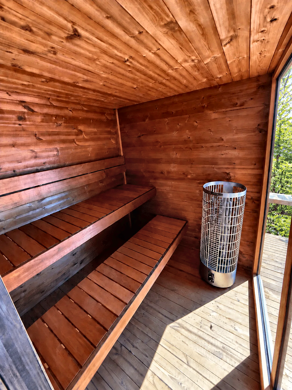 Nordic Outdoor Sauna — 4 Person Thermo Pine