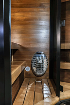 2–3 Person Compact Outdoor Sauna with Mirror-Glass Facade