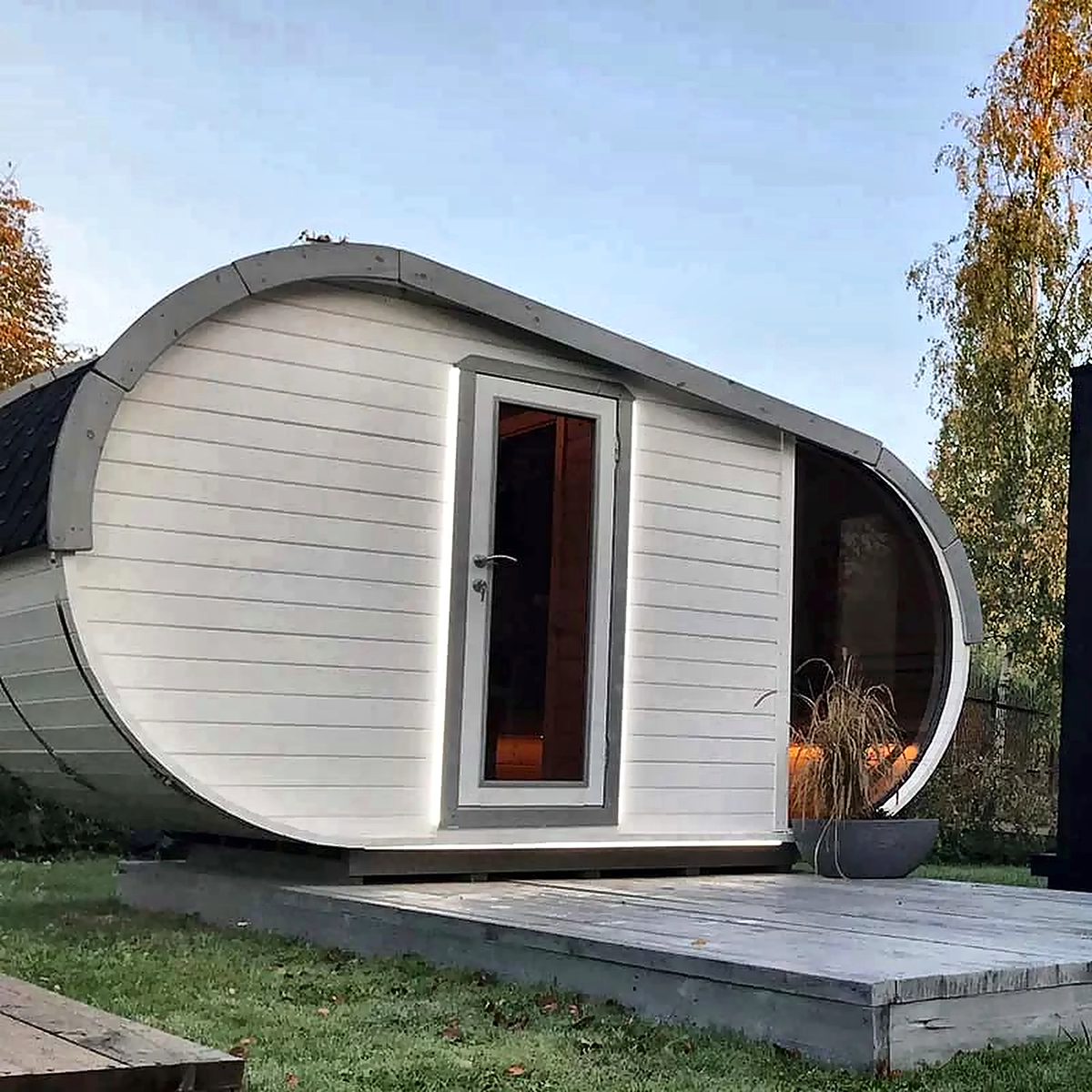 6–8 Person Nordic Spruce Outdoor Sauna