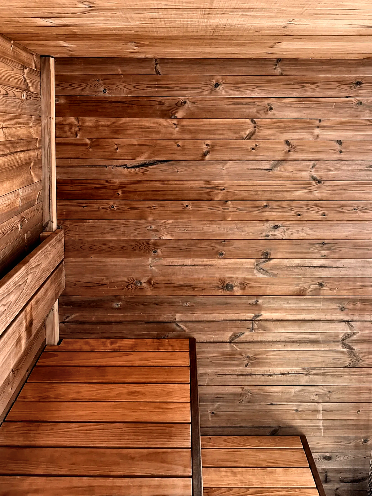 Nordic Outdoor Sauna — 4 Person Thermo Pine
