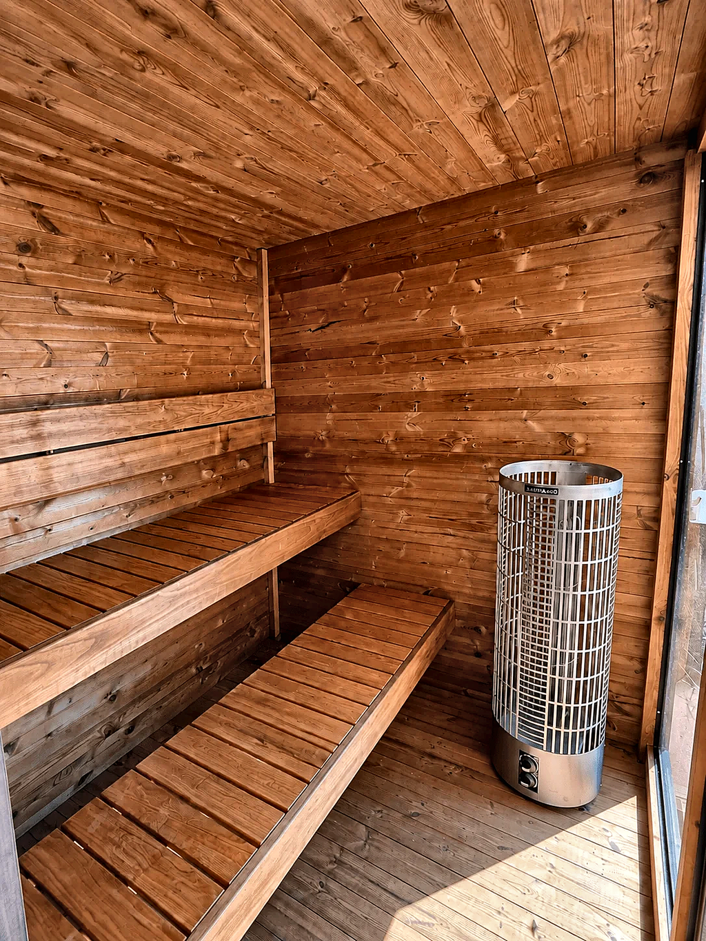 Nordic Outdoor Sauna — 4 Person Thermo Pine