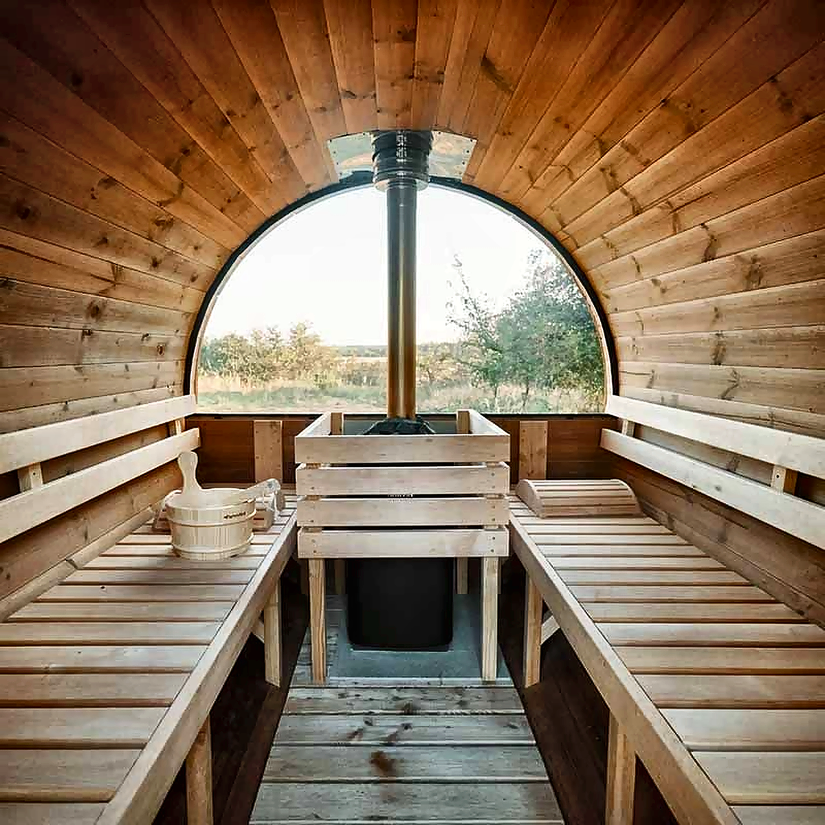 6–8 Person Outdoor Barrel Sauna with Flexible Heating Options