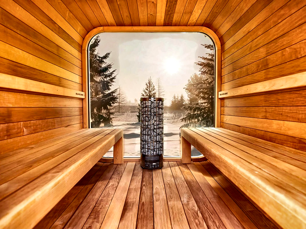 4–6 Person Outdoor Sauna with Changing Room