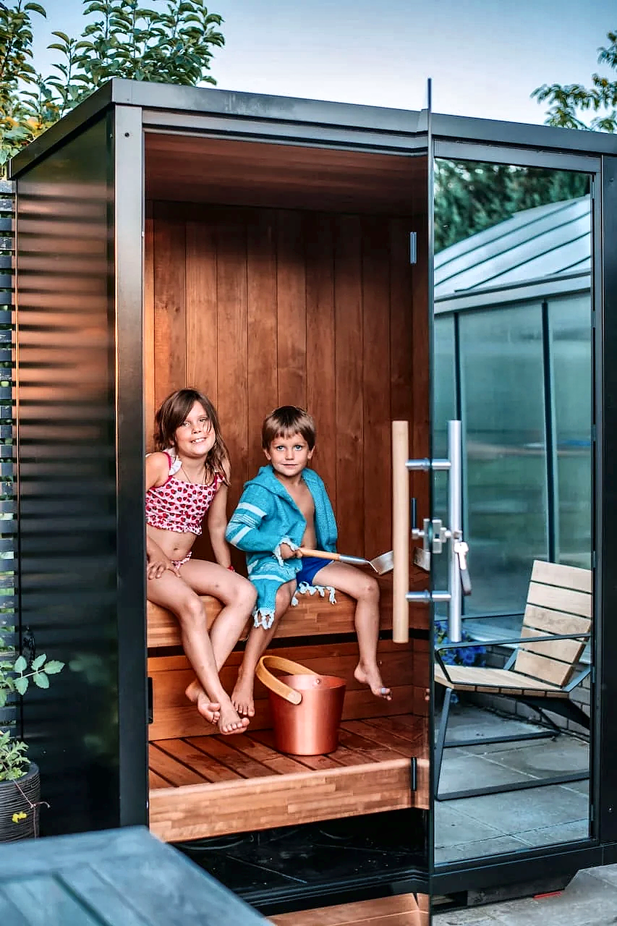 2 Person Compact Outdoor Sauna with Mirror-Glass Facade