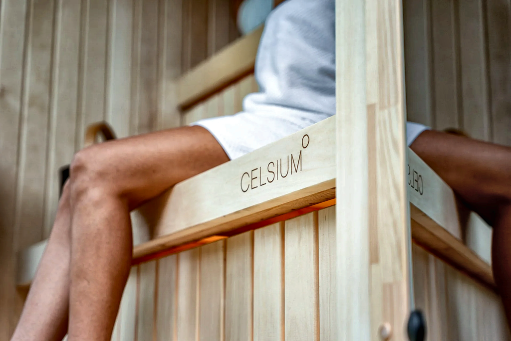 4 Person Premium Outdoor Sauna Cabin