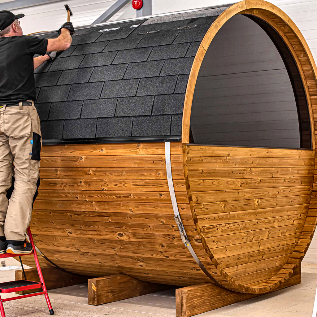 2–4 Person Compact Thermowood Barrel Sauna with Window