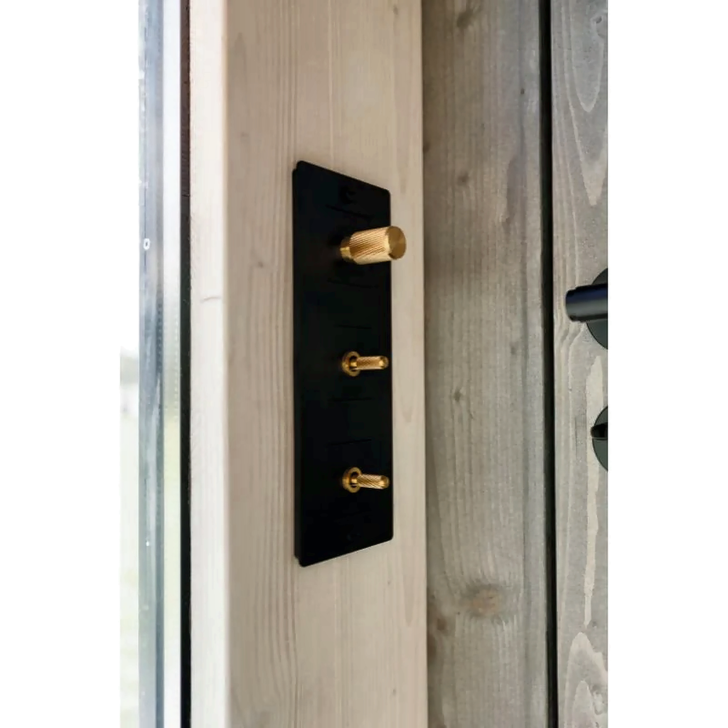 5 Person Outdoor Sauna with Shower