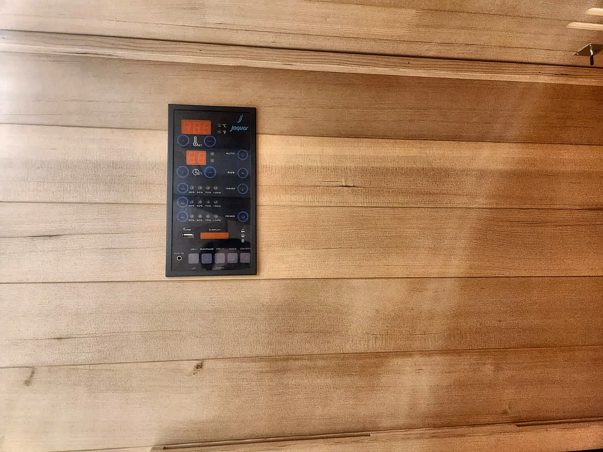 2 Person Full Spectrum Infrared Sauna with Chromotherapy