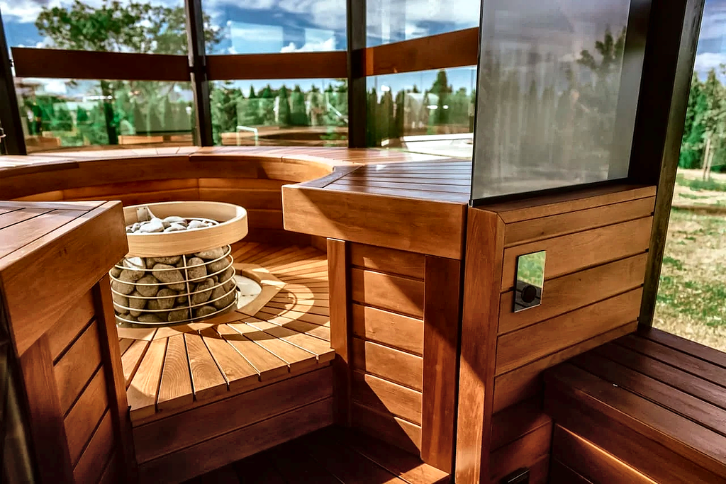 7 Person Panoramic Outdoor Sauna with Changing Room